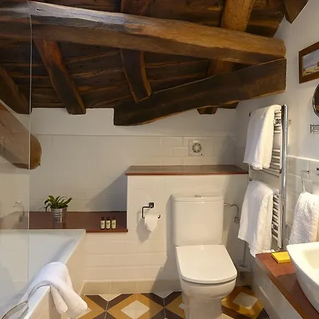 Rural 3 Cabos Hotel